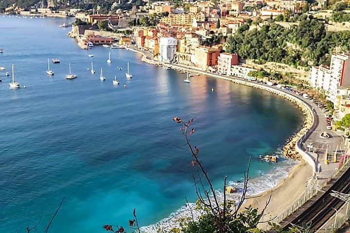 Location de yacht à Vallauris - Alpes Maritimes - Var - Corse