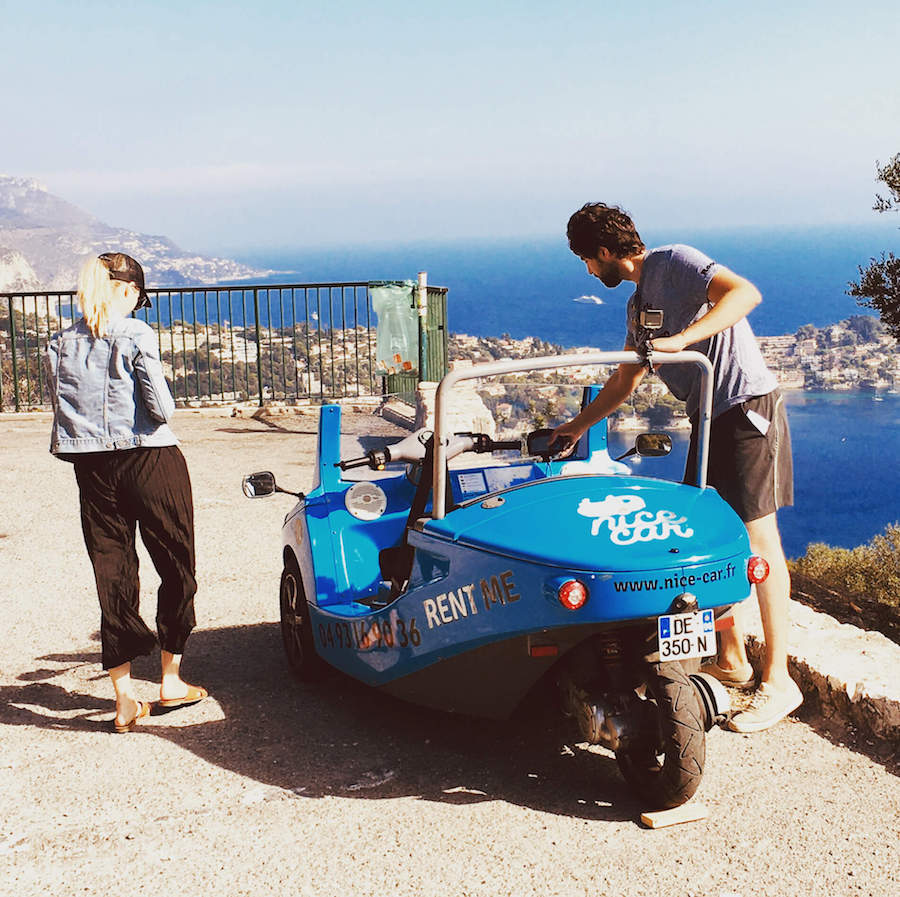 Visite guidée de Nice et de la French Riviera en voiture insolite et privée