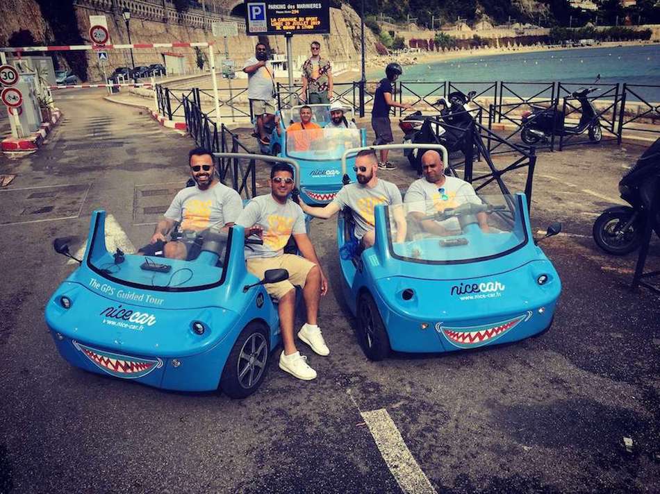 Visite guidée de Nice et de la French Riviera en voiture insolite et privée
