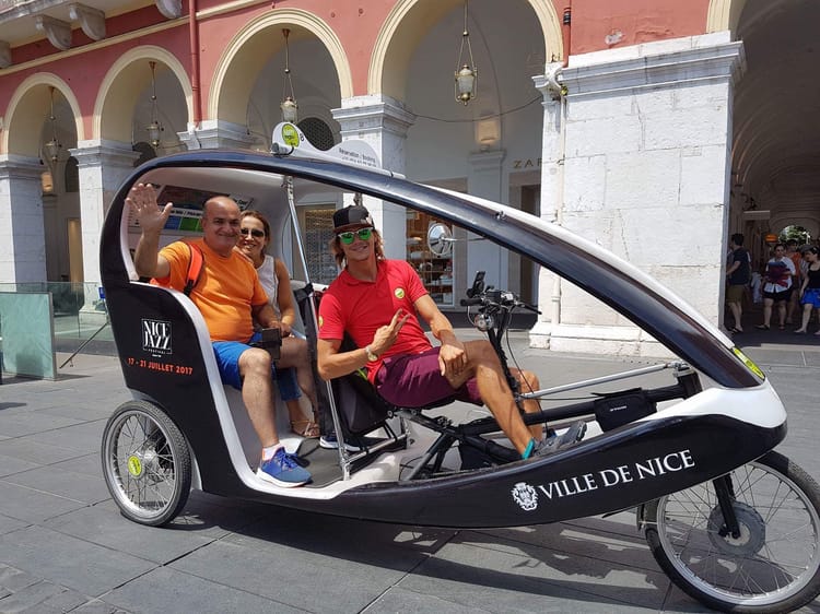 Visite commentée de Nice en vélo-taxi électrique
