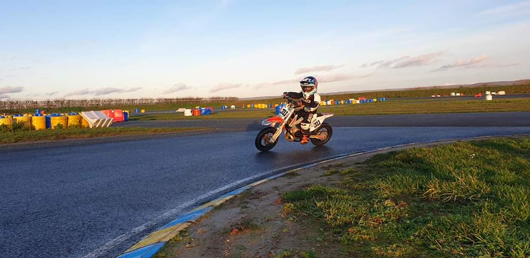 Moto en Normandie (enfants et ados) - 20 min de Caen 
