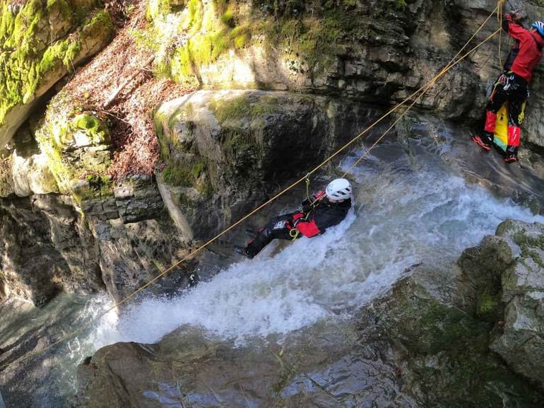 Canyoning en Haute-Savoie près d'Annecy