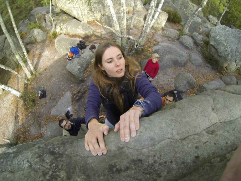 Escalade sur les rochers mythiques de la forêt de Fontainebleau 