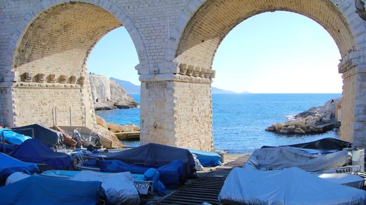 Randonnée pédestre urbaine dans Marseille - 13