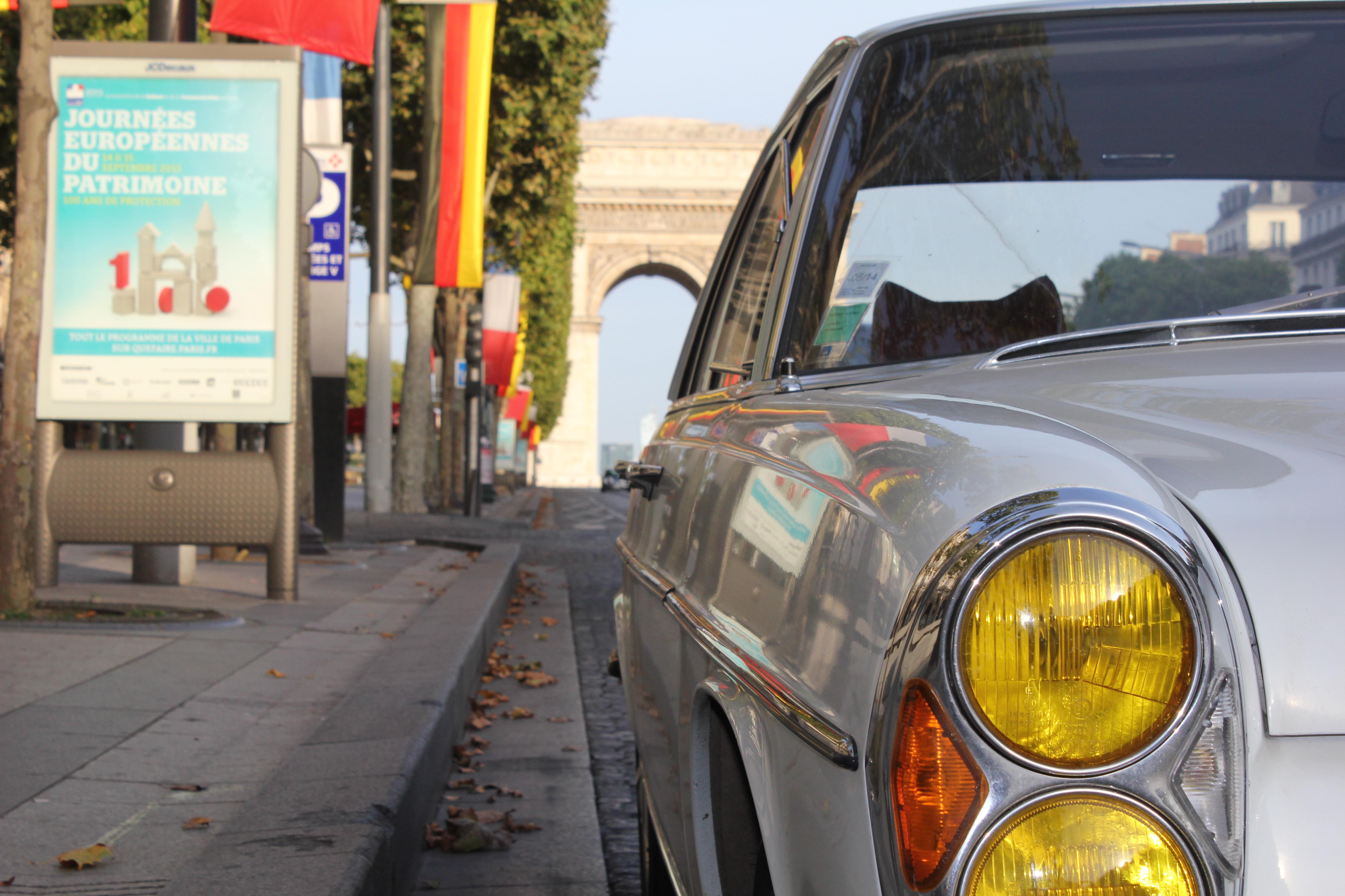 Balade au Château de Fontainebleau en Mercedes 280 SE - Paris