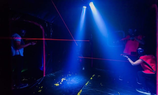 Paintball laser avec billes illimitées à Bordeaux
