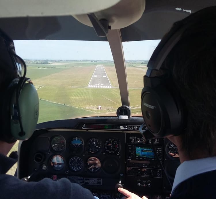 Initiation au pilotage d'avion sur la Côte d'Opale à Marck