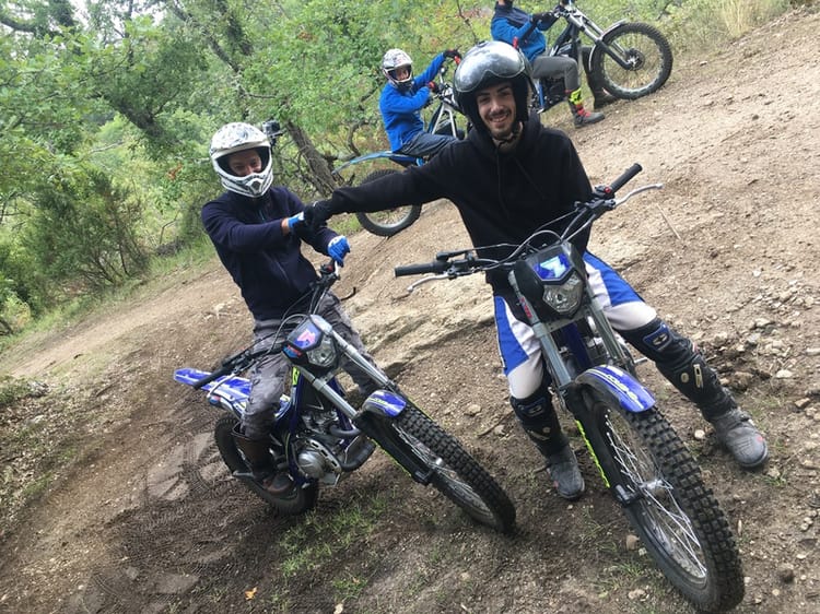 Initiation conduite moto trial dans le Vaucluse