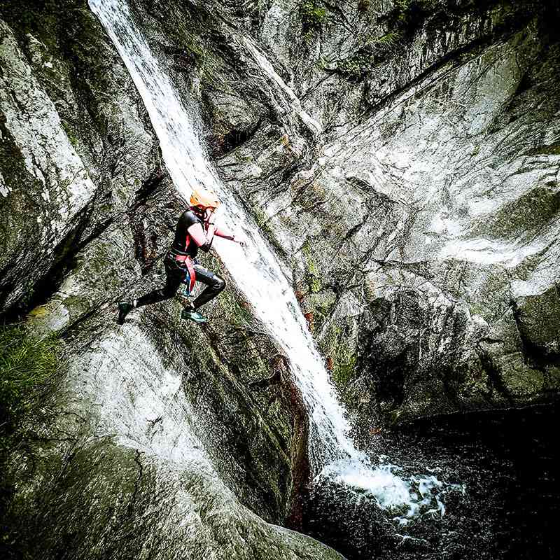 Canyoning à Céret - Niveau 2 - Aventure