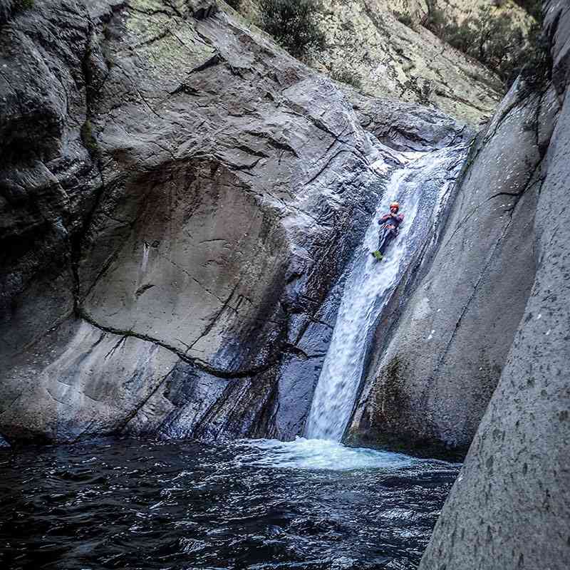 Canyoning à Prades  - Niveau 3 - Sportif