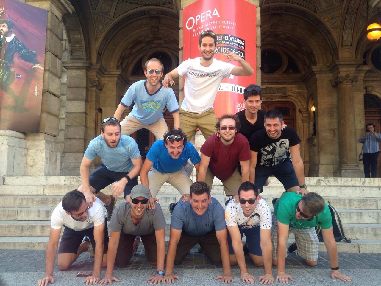 Tournée des bars & Défis EVG et EVJF à Budapest