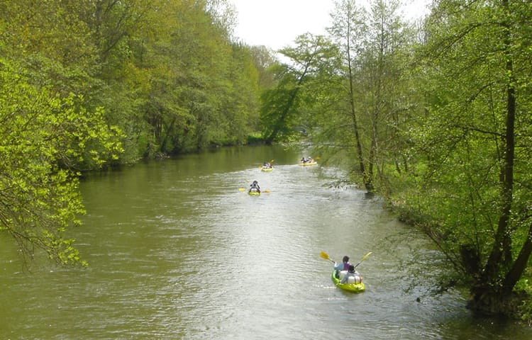 Location Canoé - Kayak proche Fontainebleau - Descente, Randonnée de la vallée du Loing 