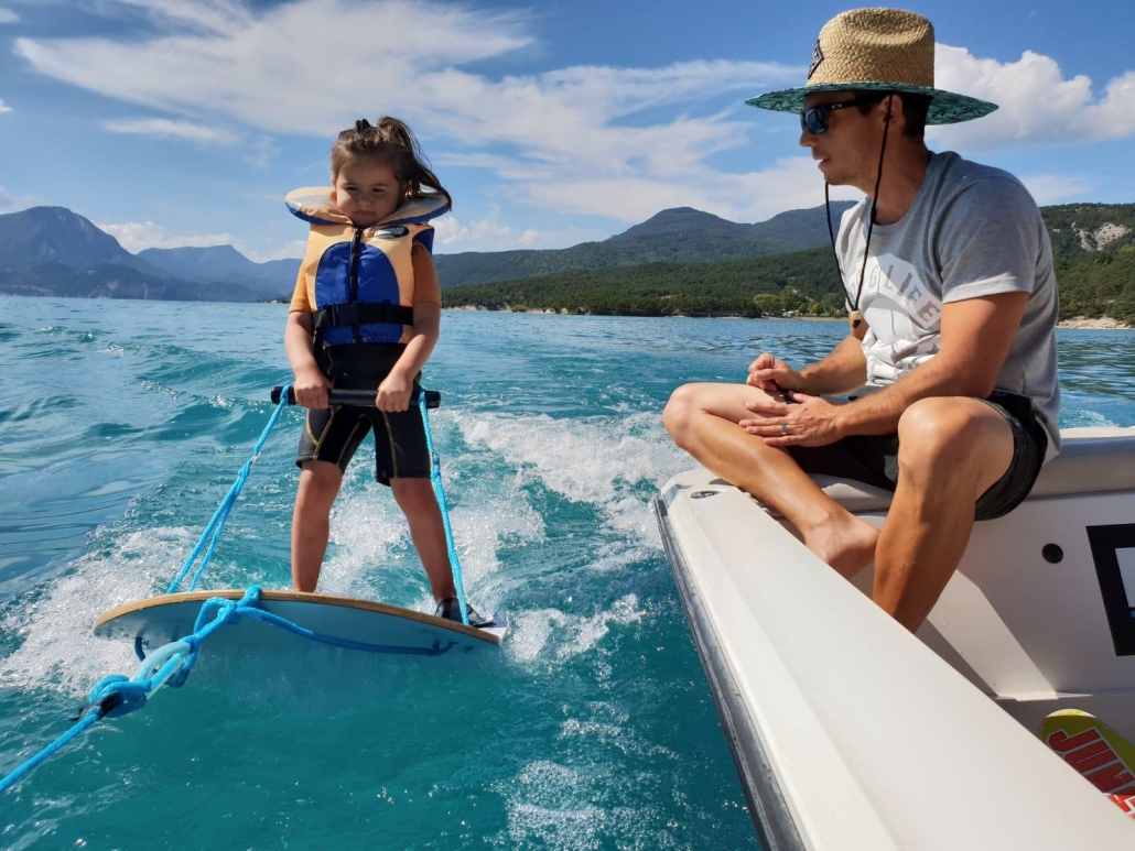 Baby Ski sur le lac de Serre Ponçon