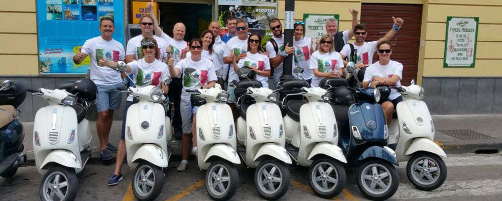 Balade en Vespa à Barcelone - EVG, EVJF - Teambuilding