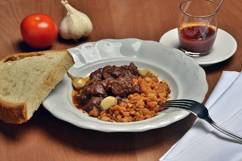 Dîner traditionnel à Budapest