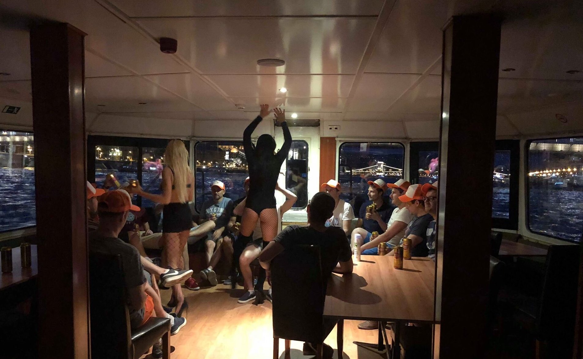 Croisière apéro spéciale EVG/EVJF - Bratislava
