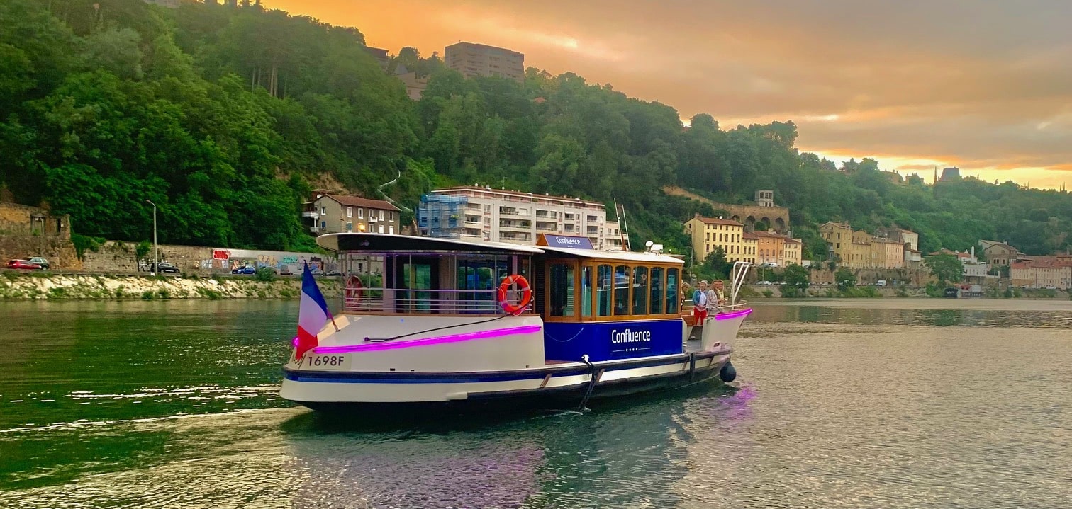 Location privée de bateau avec Skipper à Lyon 
