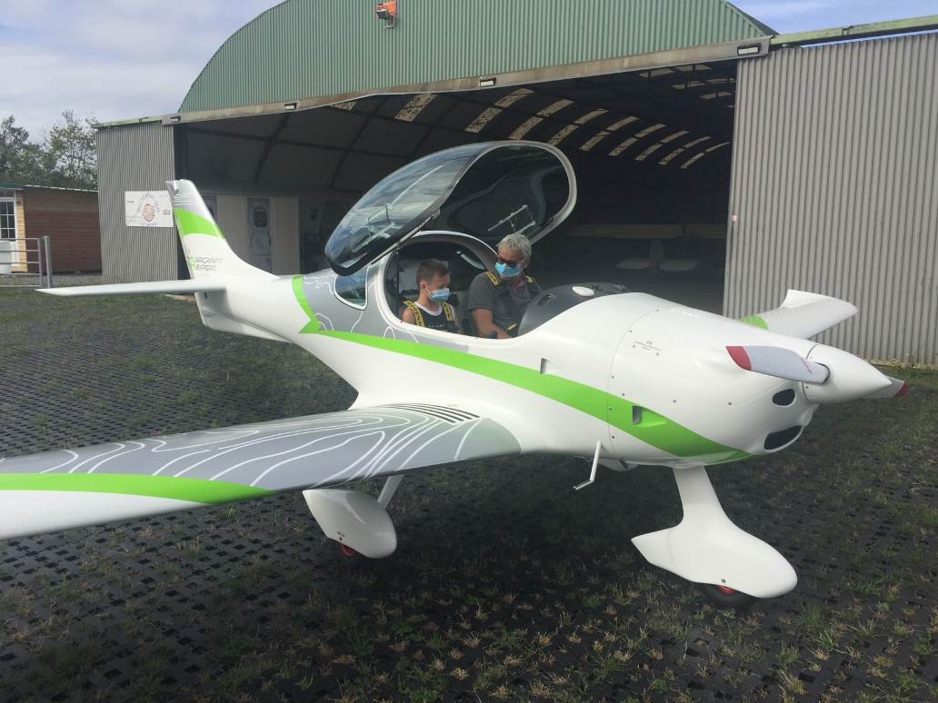 Initiation au pilotage d'un ULM multiaxe à Poitiers