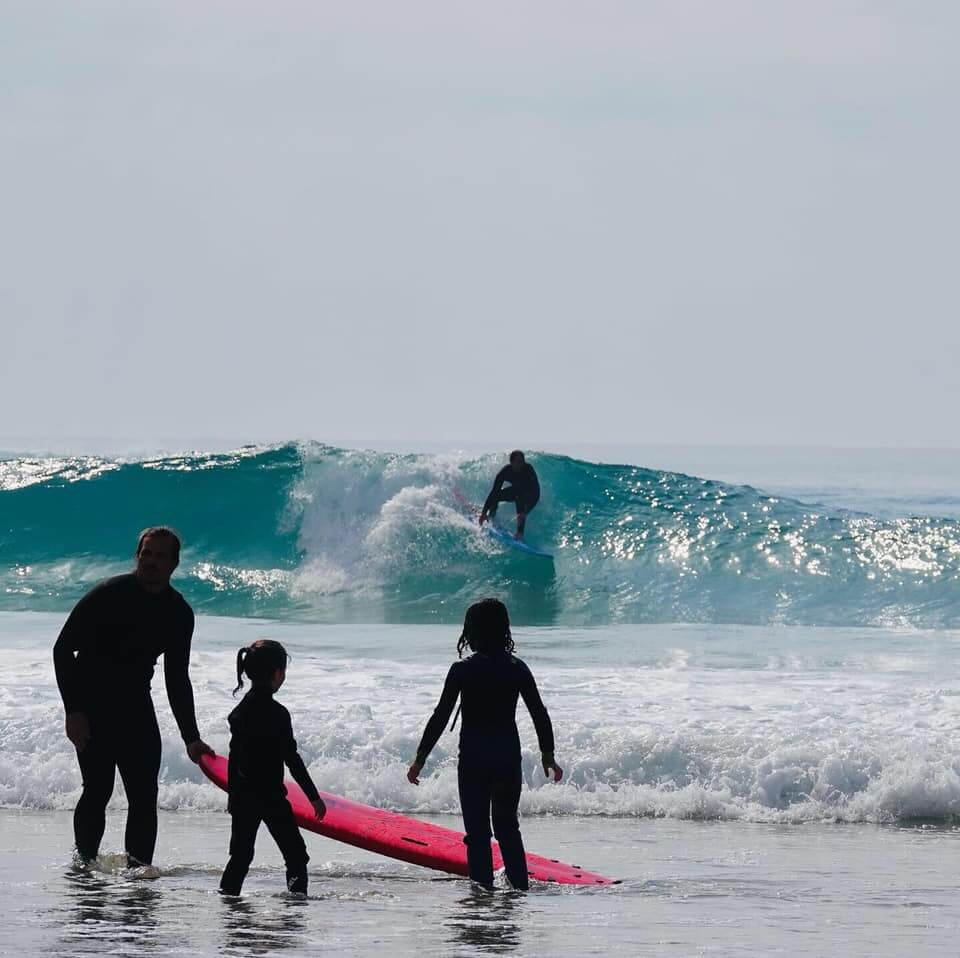 Cours de surf spécial EVG à Lisbonne - Teambuilding