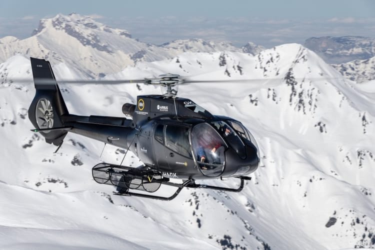 Vol en hélicoptère à Albertville au dessus des Alpes