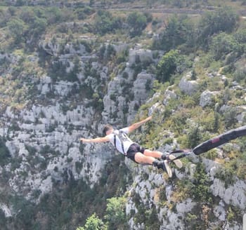 Saut à l'élastique au pont de l'Artuby dans les Gorges du Verdon