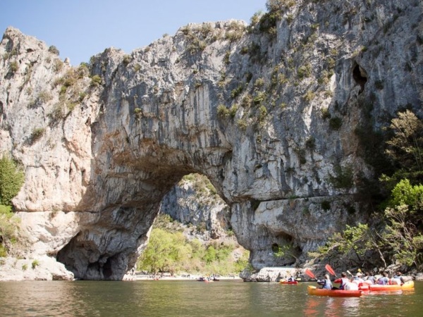 Randonnée Canoé dans les Gorges de l'Ardèche - Pont d'Arc