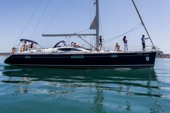 Location d'un voilier luxueux avec skipper à Barcelone