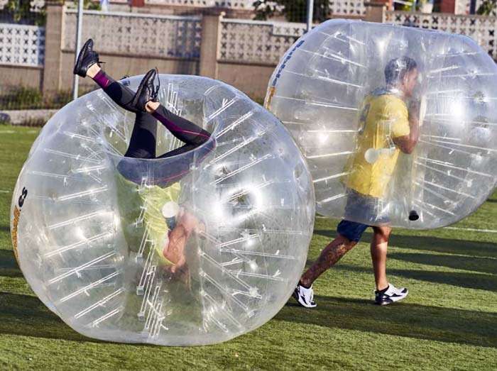 Bubble foot à Barcelone pour EVG - Teambuilding