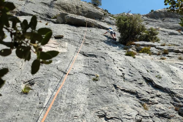 Escalade à Aix en Provence - Montagne Sainte-Victoire