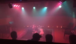 Combat de boue / combat d'huile à Barcelone