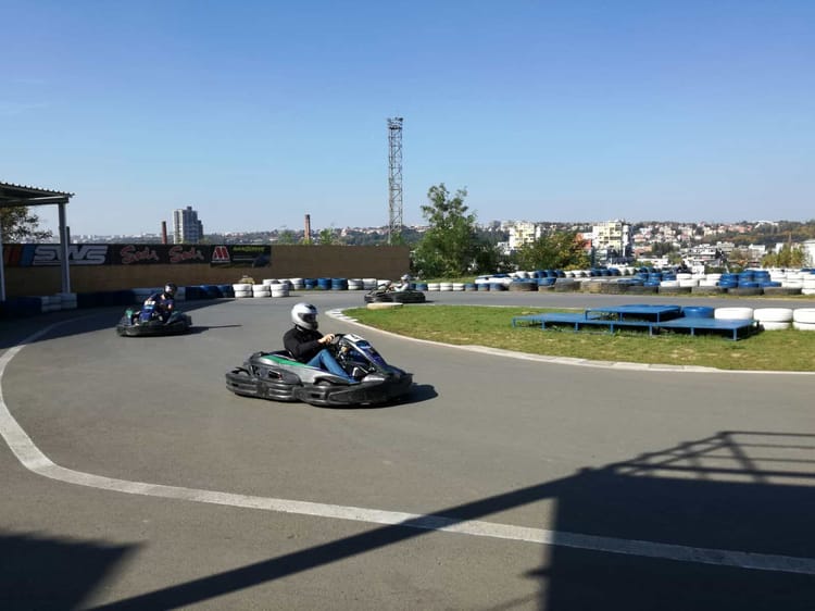 Karting à Prague - EVG, EVJF - Teambuilding