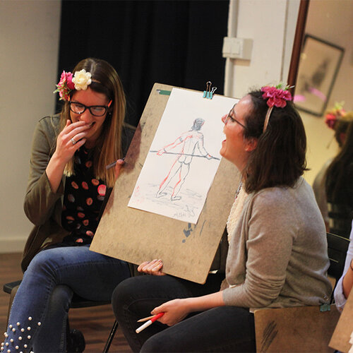 Cours de dessin sur modèle nu à Barcelone - EVG/EVJF