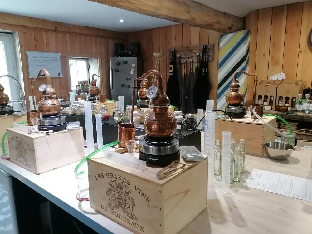 Atelier distillation de Gin à Sainte Croix du Mont 