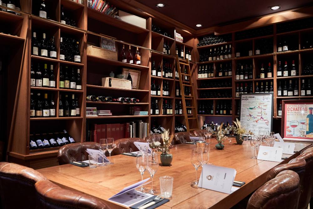 Dîner dégustation de vins à Paris 