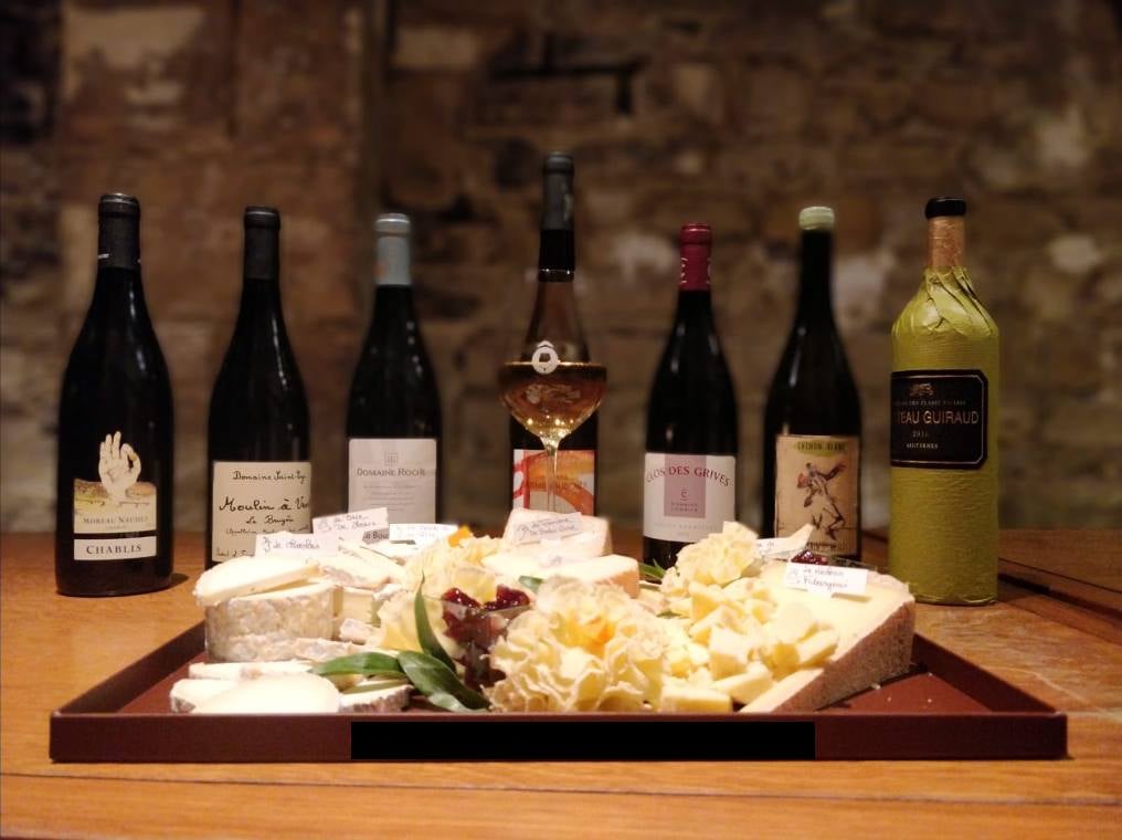 Dîner dégustation de vins à Paris 