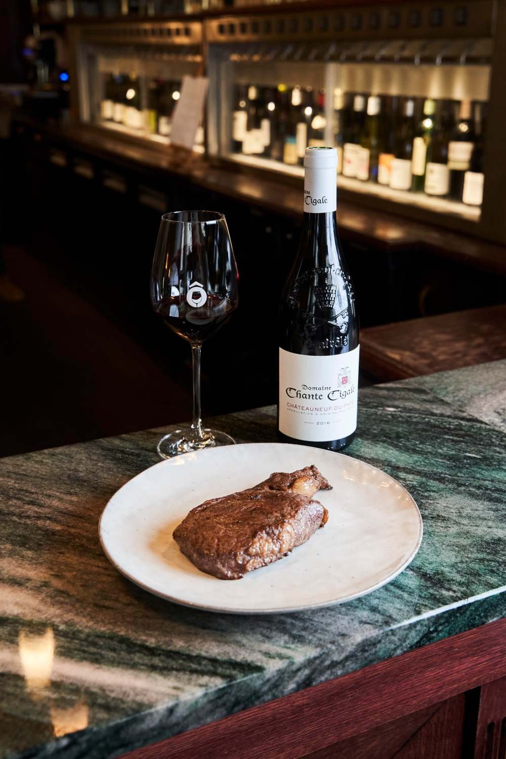 Dîner dégustation de vins à Paris 