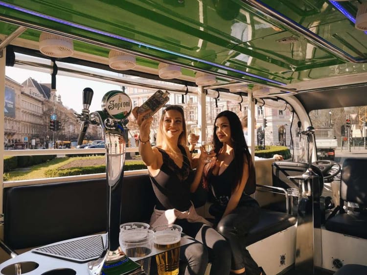 Balade en Beer Bus à Budapest