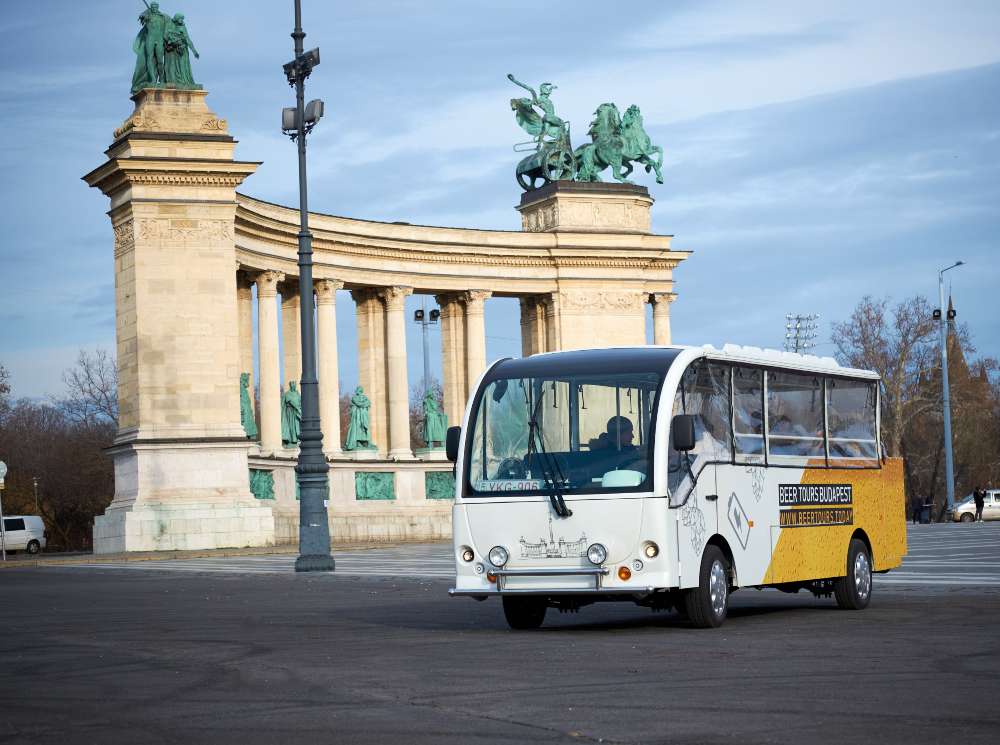 Balade en Beer Bus à Budapest