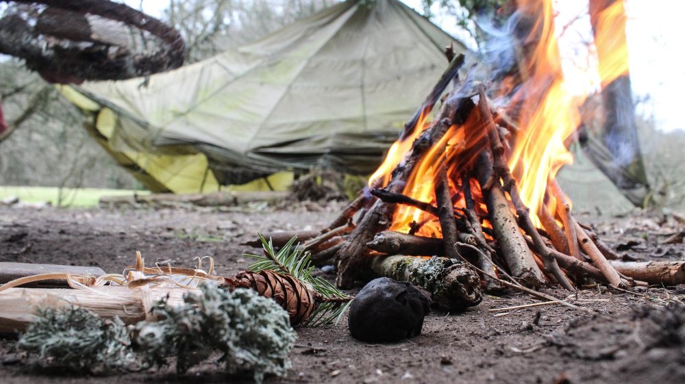 Stage de bushcraft aux alentours de Rennes