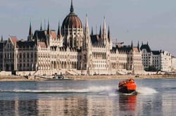 Speed boat Budapest - sur le Danube