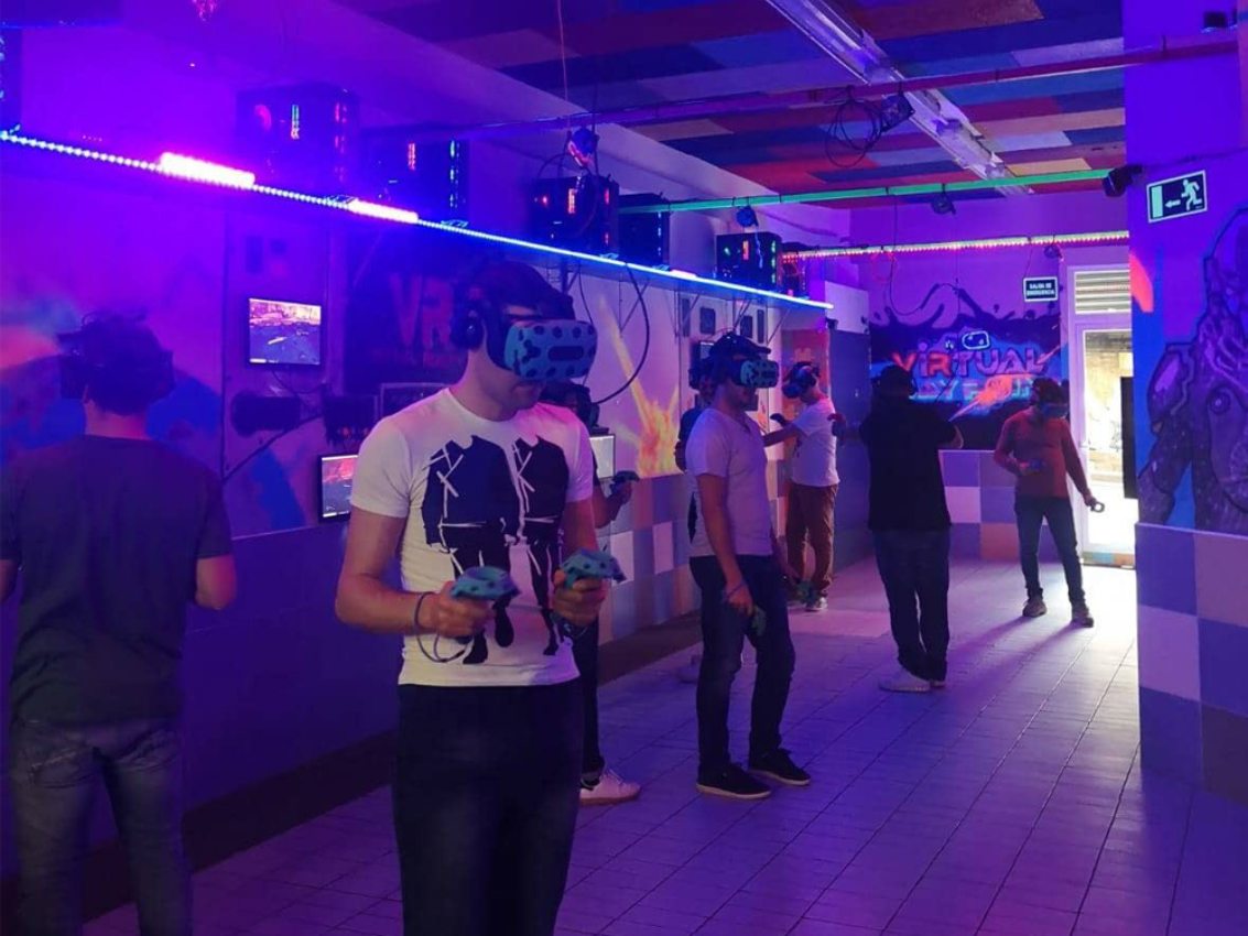 Réalité virtuelle à Barcelone - EVG, EVJF - Teambuilding 