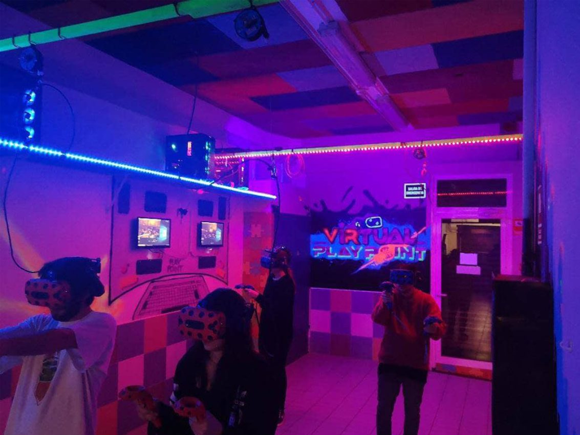 Réalité virtuelle à Barcelone - EVG, EVJF - Teambuilding 