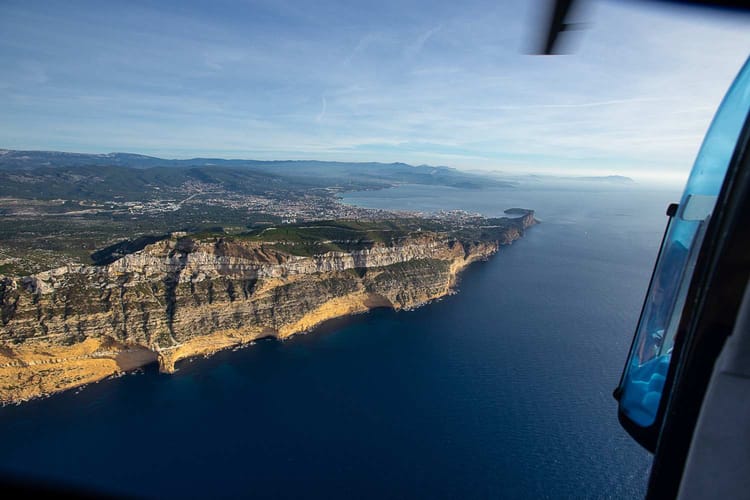 Vol en hélicoptère dans la région de Marseille - Vol sans les portes