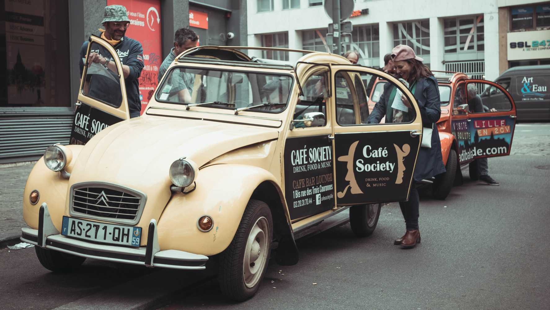 Rallye insolite en 2CV à Lille 