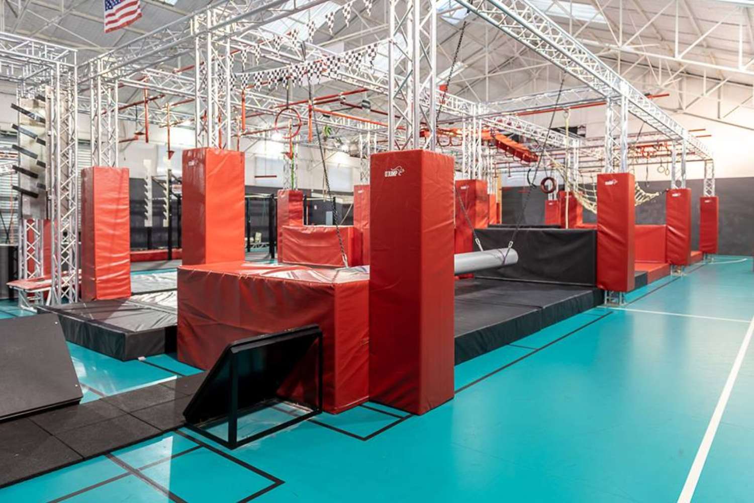 Parcours du combattant inspiré de Ninja Warrior à Lyon