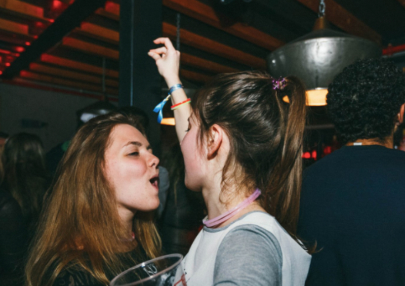 Tournée des bars à Lisbonne - EVG, EVJF - Team Building 