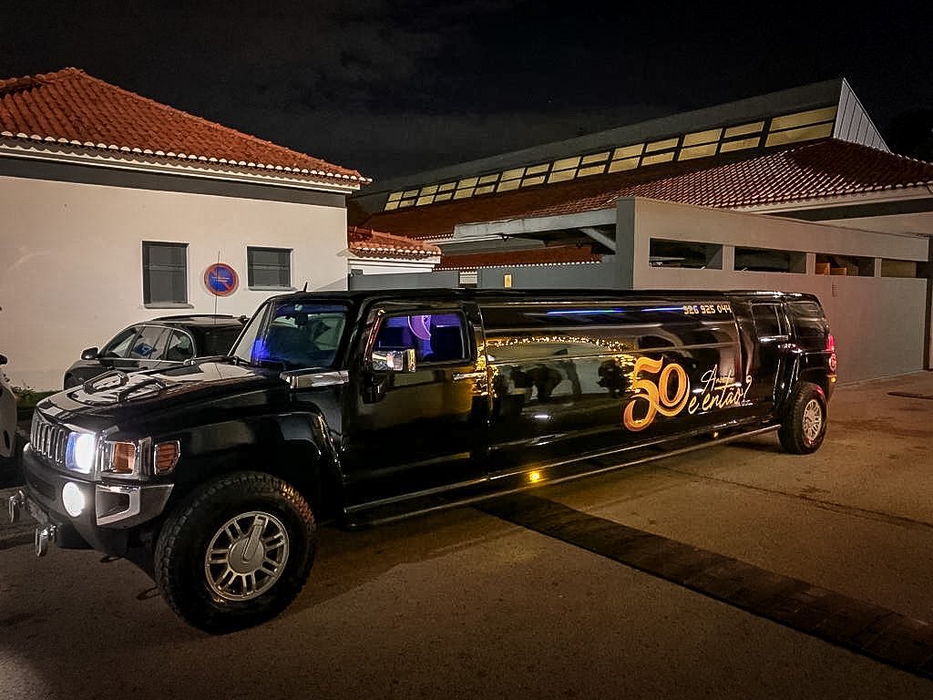 Tour en limousine Lincoln à Lisbonne - EVG - EVJF