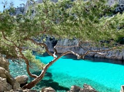 Location bateau avec skipper dans les calanques de Marseille et les îles du Frioul