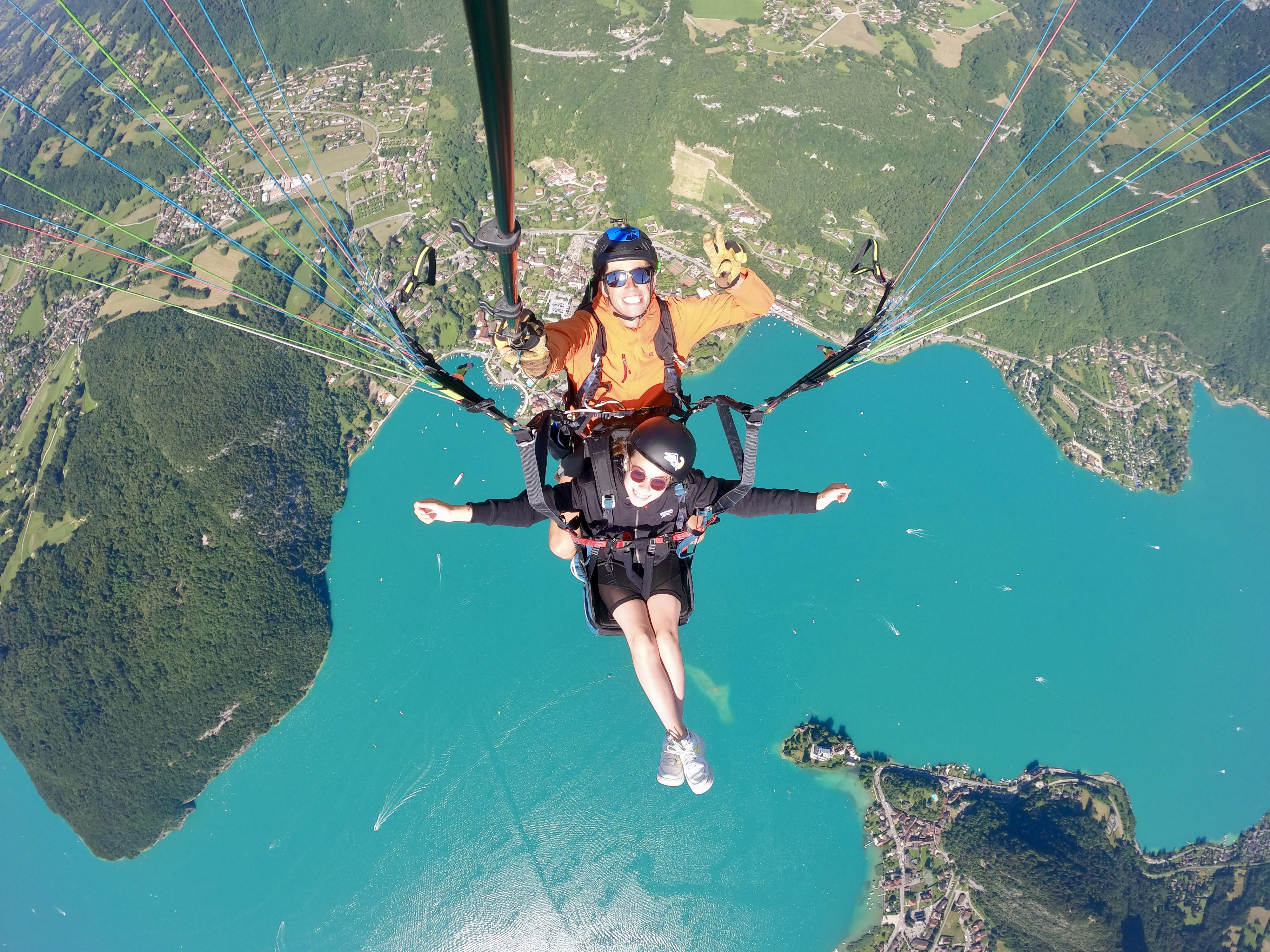 Baptème en Parapente sur le lac d'Annecy - Doussard
