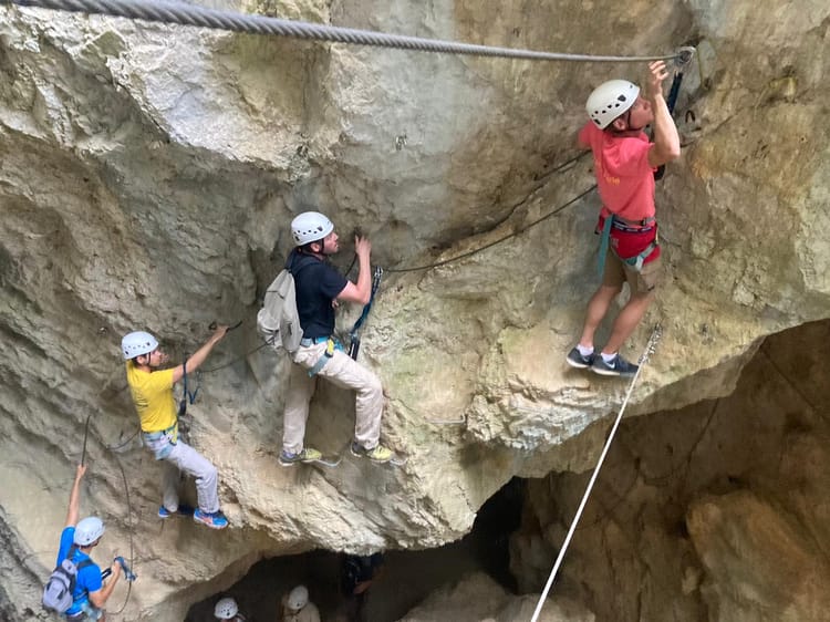 Escalade à Saint-Bauzille-de-Putois : initiation et perfectionnement  